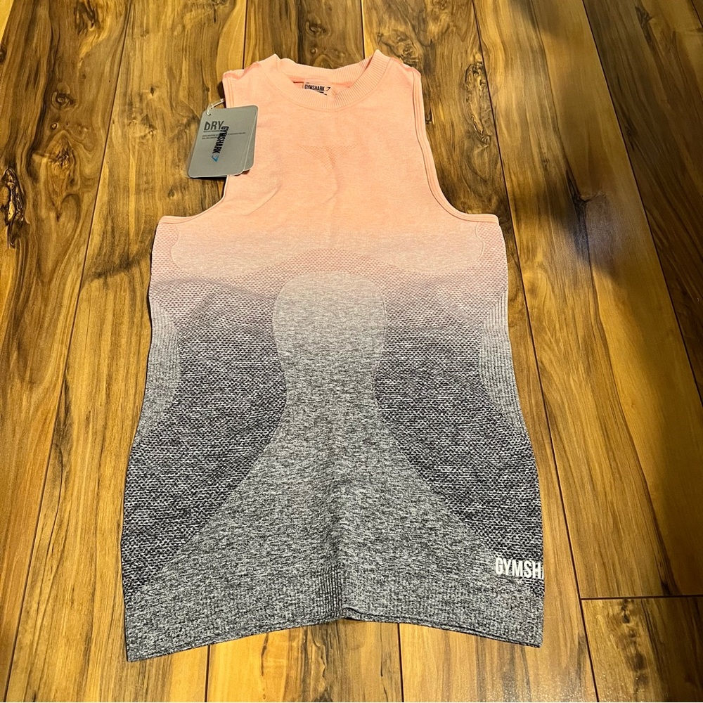 Gymshark Seamless Ombré Tank Top NWT XS